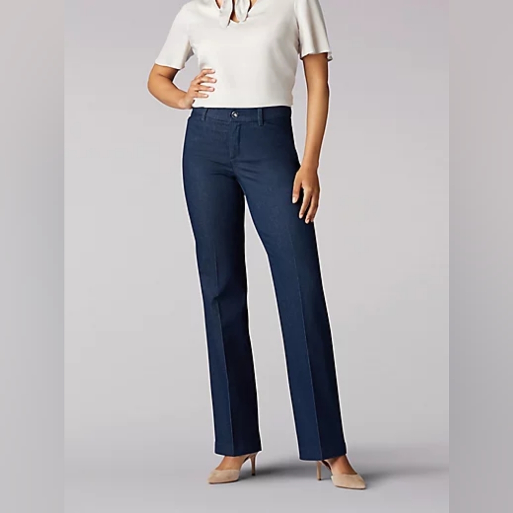 Lee Regular Fit Straight Leg Mid Rise Pant
